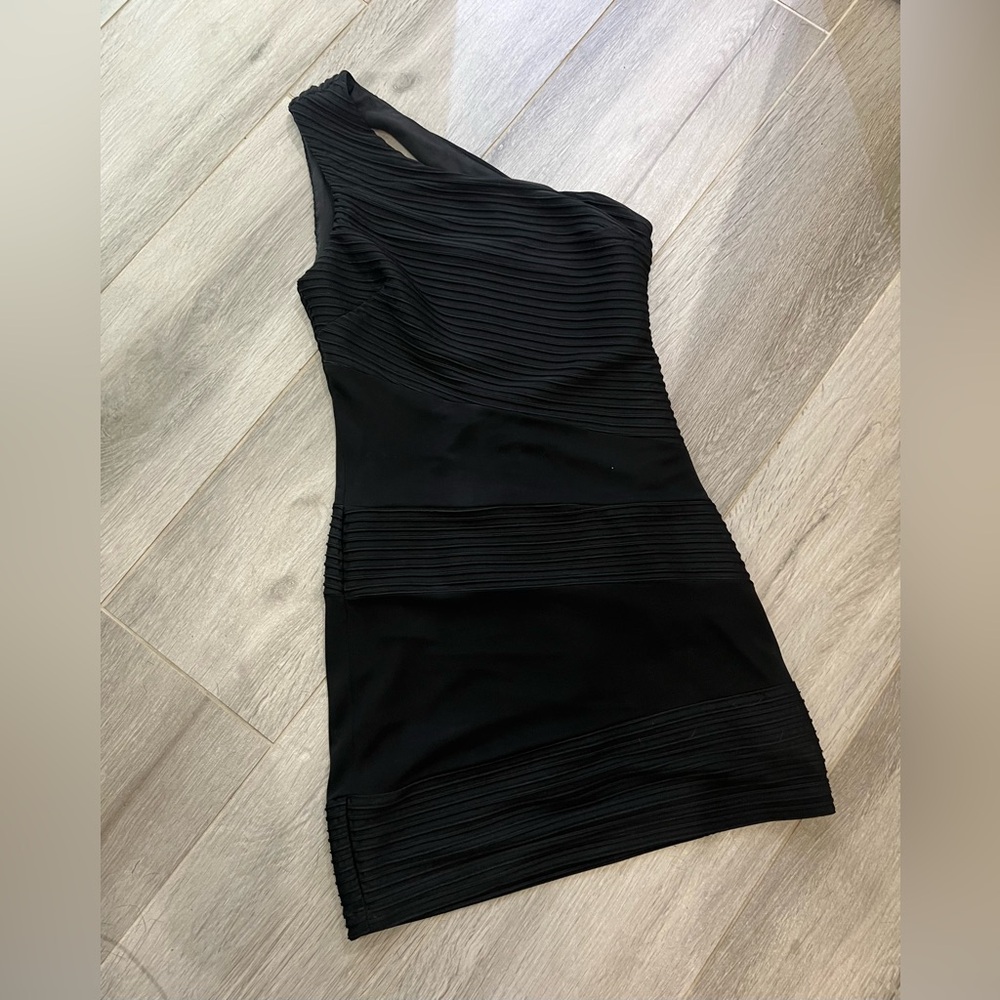 🌟3/$22🌟 Guess Women’s Black Asymmetrical Ribbed One-Shoulder Cocktail Dress